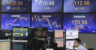 En el 2003 empezó a compartir estas estrategias con personas que buscaban tener éxito en la bolsa de valores. Wall Street Se Mantiene Mixta Mientras Las Bolsas Latinas Suben