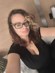 The BIG Three-Oh. Dirty Thirty. Thirty, flirty, and Thriving. Well today is  the day. 30 for this ol gal! I feel I need to be more intellectual with  this whole turning 30