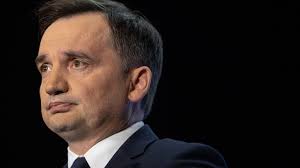 Dobry ruch z poseł rafalską w ministerstwie pracy. Zbigniew Ziobro Pobiera Cztery Pensje Poslowie Ko Wnioskuja Do Nik O Kontrole Zarobkow Ministra Polityka Wiadomosci Gazeta Pl