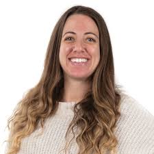 A Beginner Quilt Along with Quick + Easy Quilts