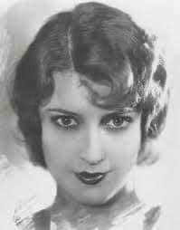 Harrowing Facts About Edith Piaf, The Tragic Songbird 🐦 Many of us  recognize Edith Piaf's signature voice