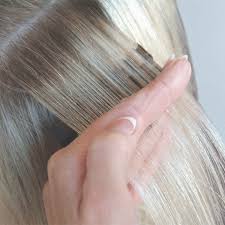 It's a delicate process, making sure that each hair extension causes zero damage and in its highest quality. How To Weave Your Perfect Color Behindthechair Com