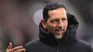 Frankfurter Defensivprobleme: Toppmöller mit deutlicher Ansage