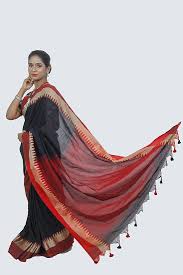 Buy Usha Sharee Black Temple Border Bhumri Saree With Running Blouse at  Amazon.in