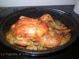 Hum Un Bon Plat Complet Les Legumes Sont Cuits En Meme Temps Que Le Poulet Ce Qui Leurs Donnent Un Dbon G Poulet En Cocotte Recette Poulet Fermier Poulet
