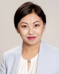 Sandra Cottingham's Instagram, Twitter & Facebook