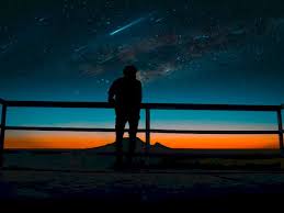 Hujan meteor perseid dapat dilihat dari hampir semua tempat di dunia, terutama di belahan bumi utara, selama anda berada di lokasi dengan langit yang cerah tanpa polusi cahaya. Tebgqnj25g7ktm