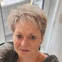 50+ "Evelyn" profiles