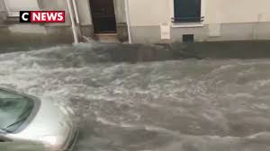 130 interventions ont été recensées dans la somme, tandis qu'à beauvais (oise), d'importants moyens de recherche ont été mobilisés pour retrouver une personne qui serait tombée dans une rivière. Orages Des Images Impressionnantes A Beauvais Et A Reims Cnews