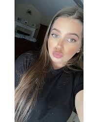 Krysta Underwood's Instagram, Twitter & Facebook