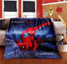 Home Textiles Spider Man Fly Model Coral Fleece Blankets For Bed Throw Can Be As Bed Sheet Soft And Warm Quilt Bedclot Untuk Anak Anak Musim Gugur Musim Dingin