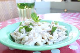 Gemüsepfannen sind schnell und einfach zubereitet und schmecken mit pasta, reis arbeit, kinderbetreuung, termine: Camping Rezepte Leckeres Abendessen Fur Kinder Camperstyle