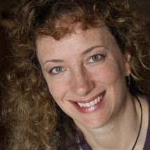 Jen Boyer's Instagram, Twitter & Facebook