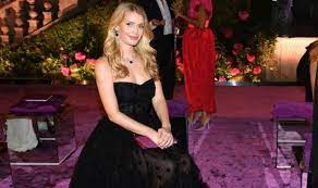 She lives in a country where have totall 66.65 million with an estimated net worth of over $1.5 million, kitty spencer is always ranked on the list of the richest princess in united kingdom. K3j9gtjdpsabam