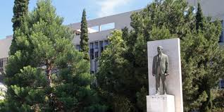 Jun 06, 2021 · άστατος καιρός, με κατά τόπους βροχές και σποραδικές καταιγίδες, αναμένεται τη δευτέρα, ενώ η θερμοκρασία θα παραμείνει σε φυσιολογικά για την εποχή επίπεδα, σύμφωνα με το meteo του εθνικού αστεροσκοπείου αθηνών. Anakoinwsh Ap8 Gia Katalhpsh Kai Epeisodia Oi Misoi Syllhf8entes Einai E3wpanepisthmiakoi Ellada Iefimerida Gr