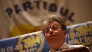 Este fondatorul partidului românia mare, fost. A Murit Corneliu Vadim Tudor