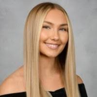 Emily Mechling's Instagram, Twitter & Facebook