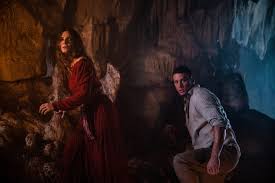 Loretta sage (sandra bullock) ist eine brillante autorin, die zurückgezogen lebt . The Lost City What Is The New Paramount Movie About