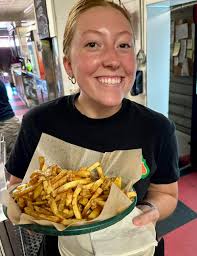 Pat's Pizza Orono (official)