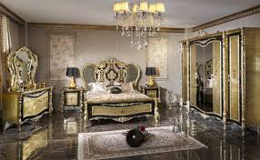 Klasik Yatak Odalarinda Ihmal Edilmemesi Gerekenler Luks Yatak Odalari Klasik Yatak Odalari Yatak Odalari