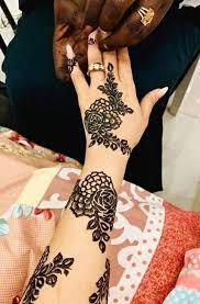 Pin By Iman Omer On My Photos Black Henna Henna Style Henna Designs