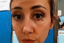 Como assim juntaram-se todos no Natal?”: Médica de Cascais arrasada no  combate à Covid-19 questiona portugueses