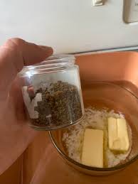 170g 1 cup 2 sticks 16 tablespoons 8 oz. Quick Help 1 Stick Of Melted Butter Unsalted And A Lil Over 7 Grams Is It Worth It And How Long Do I Simmer At 200 Abv