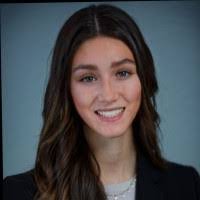 Lisa Dunkin's Instagram, Twitter & Facebook