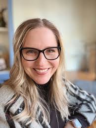 Lyndsay Silver, APRN