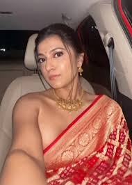 Hot girl in Red Saree nude