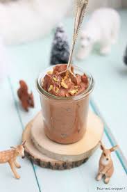 Ma Mousse Au Chocolat Vegan Est Fondante Et Croquante Et Sans Sucre Ajoute Recette Mousse Au Chocolat Chocolat Vegan Chocolat