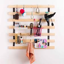 Here's another super clever idea: 15 Diy Dorm Room Storage Ideas To Organize Asap