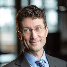 How to master cold calling with Danny Cahill