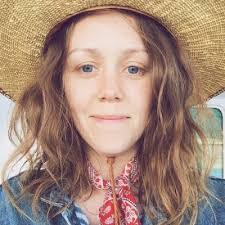 Lana Beard's Instagram, Twitter & Facebook