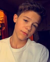 Brayden Vance's Instagram, Twitter & Facebook