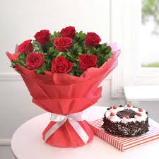 Happy birthday cake and flowers images. Order Bouquet Of Red Roses With Black Forest Cake Half Kg Online At Best Price Free Delivery Igp Cakes
