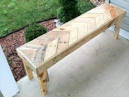 Featuring a wood finish in a cool. Diy Chevron Pallet Bench