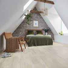 Love The Scandinavian Look Create A Calm Fuss Free Space With Knight Tile Grey Scandi Pine Www Karndean Com Knighttile Scandi Flooring Carpet Flooring