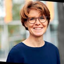 Vom Berufsschul-Klassenzimmer zur Dozentin