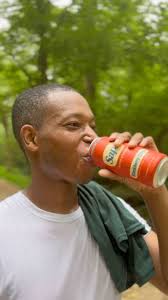 Normally we’re fueled by carrots, but today we’re fueled by Sap’s thanks to  our friends over at @sapsoriginal ❤️🧡🤍, #fueledbysaps #fueledbycarrots  #harebandits #hbtclt #charlottenc #runclt