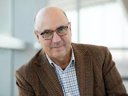 Join PBS's ANTIQUES ROADSHOW Senior Producer, Sam Farrell, and four of the  show exhibitors, Eric Hanks, Betty Krulik, Arlie Sulka, David Walker who  have also appeared