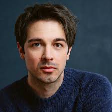 Lorsque j'ai rencontré Lorraine Pintal pour lui parler d'Othello, j'étais  loin de me douter qu'elle développait déj