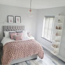 Saisissez en 2 minutes le formulaire de demande de devis à des décorateurs de votre région. 41 Awesome Pink And Gold Girls Bedroom Decor Makeover On A Budget 6 Interior Decoration Idee Chambre Idee Deco Chambre Idee Decoration Chambre