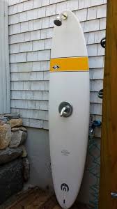 Pin Von Alejandro Valenzuela Auf Outdoor Shower In 2020 Aussendusche Dusche Surfen