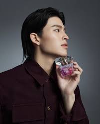 versace posted fresh images of Pond Naravit, Versace Fragrance Ambassador  in Southeast Asia. Pond's journey with Versace unfolds with the brand's  iconic masculine fragrance collection