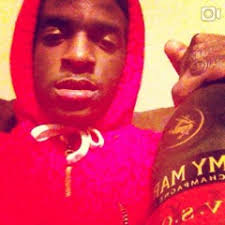 Stream Venus Paige music