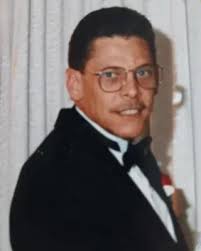 Search Dennis Mitchell Obituaries and Funeral Services