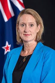 Grace Woodall's Instagram, Twitter & Facebook