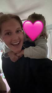 So Hannah's full time job is content creator but this year Hannah (I.e her  and marlo) are scaling right back