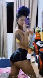 Mirela - Porn Videos & Photos - EroMe